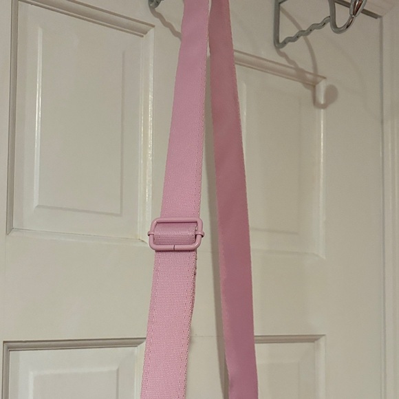 Dagne Dover Pink Crossbody Bag - Picture 7 of 9